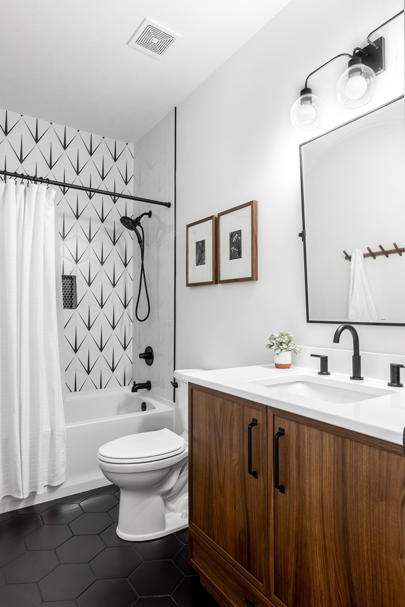 Black + White Bathroom