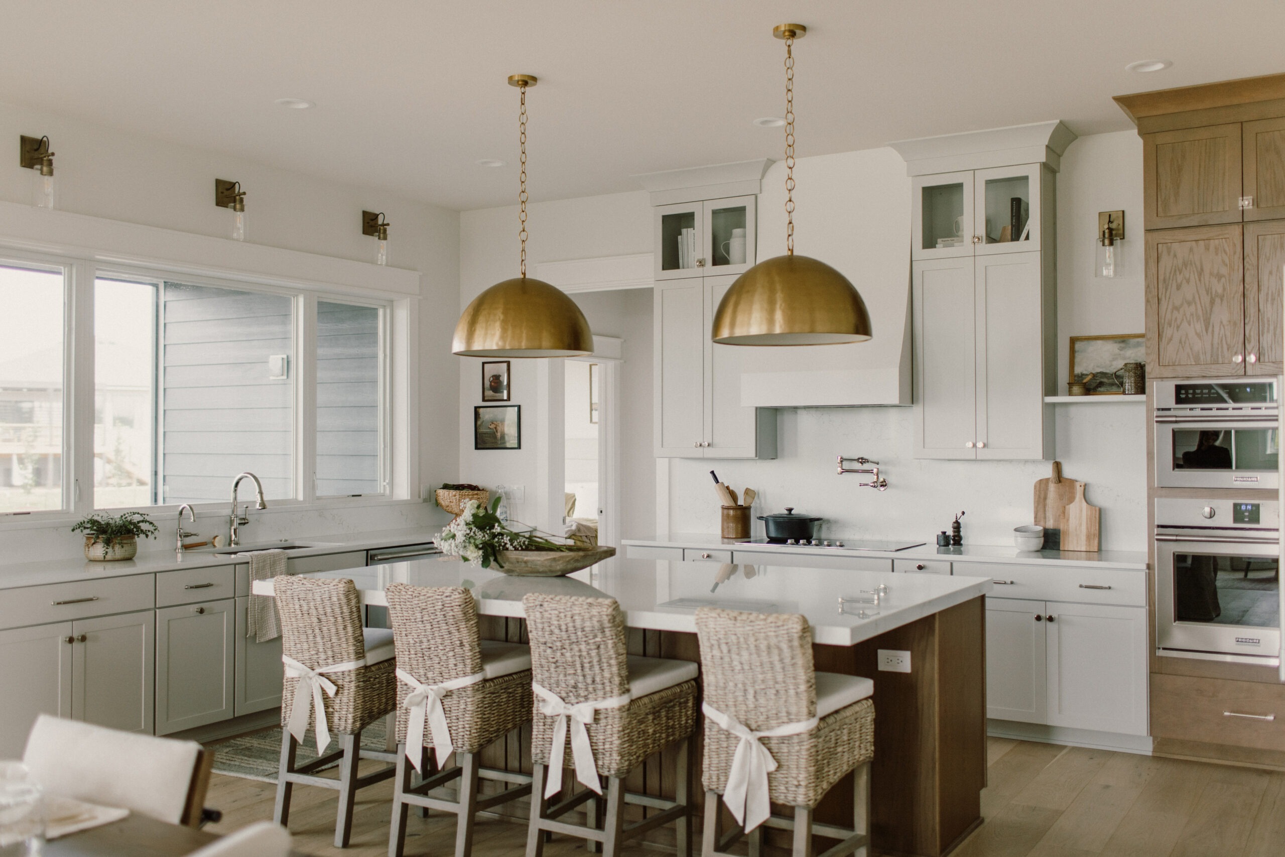 Open Farmhouse Kitchen