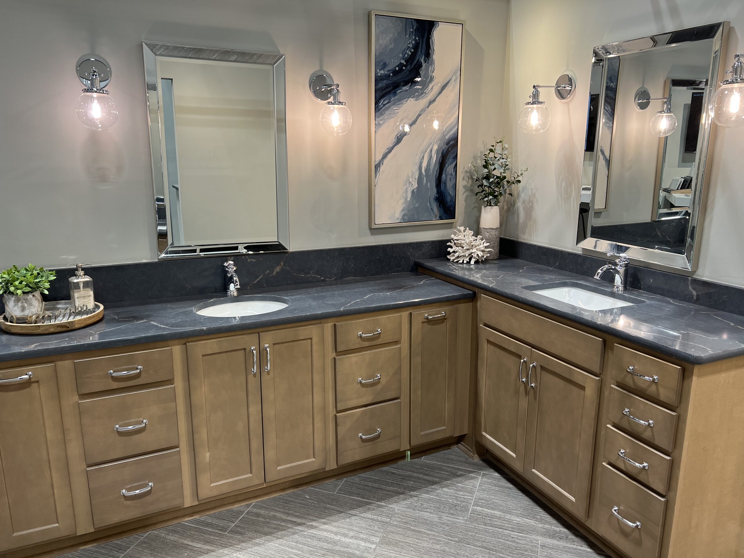 Omaha Aristokraft Bathroom Display