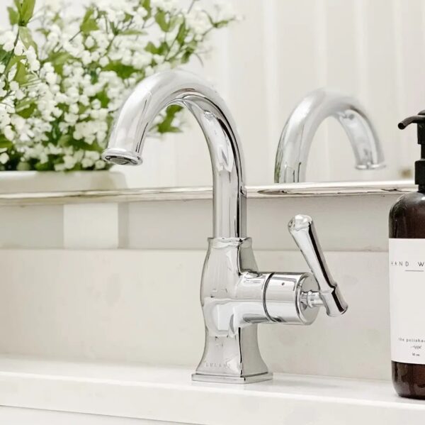 Aurora- Single Handle