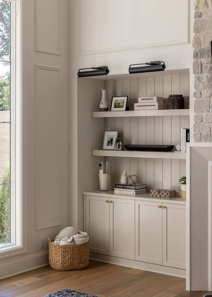 Accessible Beige Great Room Built-Ins